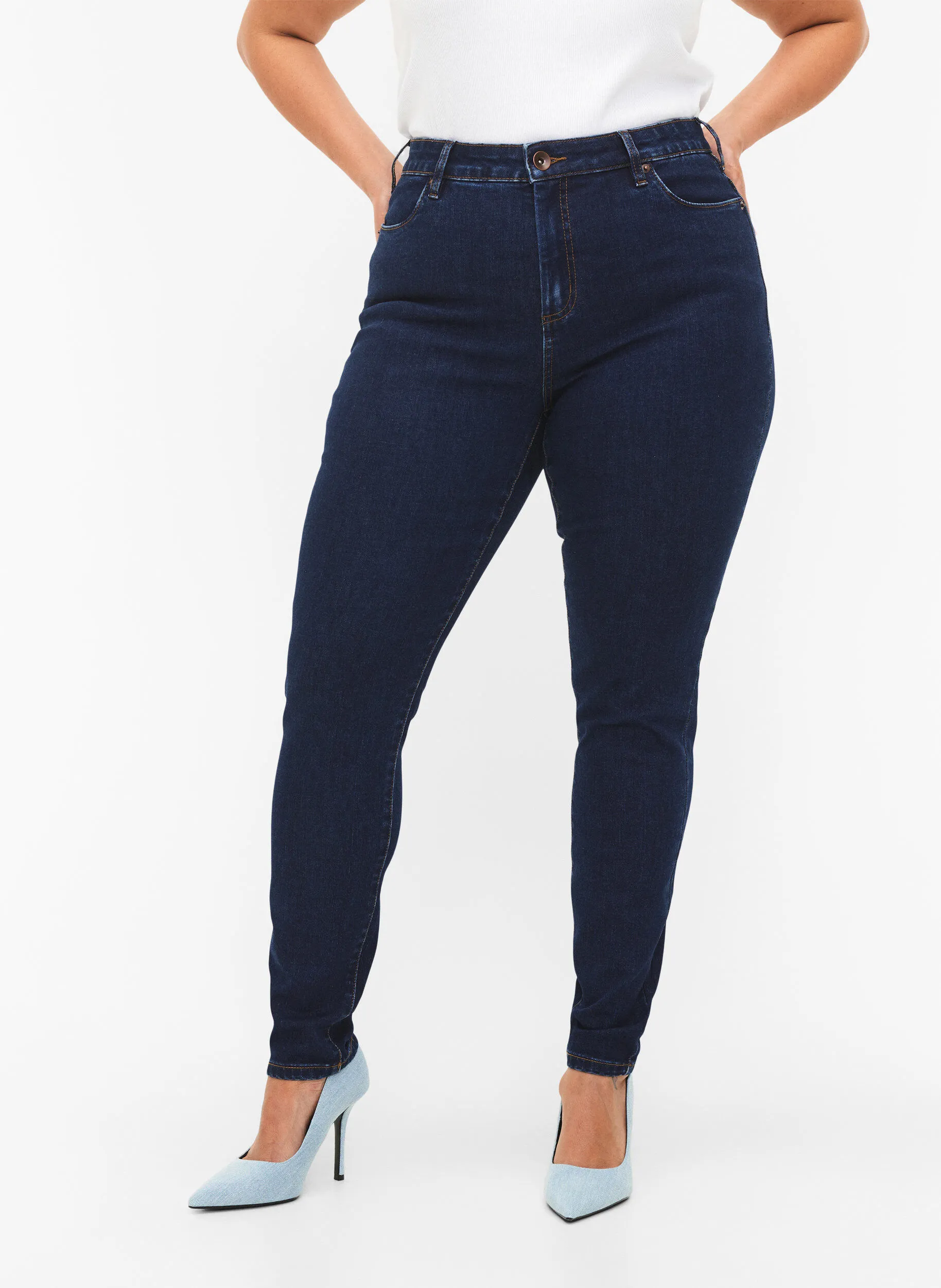 Amy Jeans mit hoher Taille und extra schlanker Passform